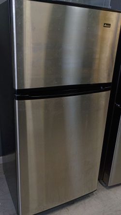Stainless Amana top freezer bottom refrigerator with warranty delivery available fee depends on address 🏠🛣️🛻