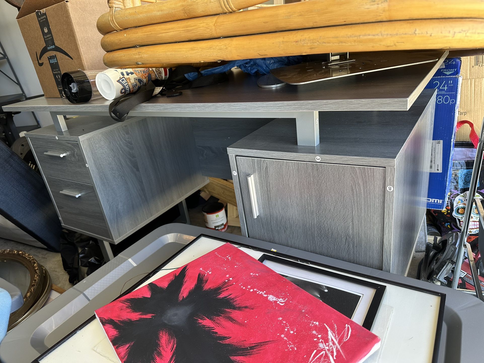 Modern Office Desk with storage