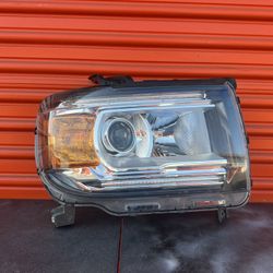 2015-2022 GMC Canyon Right Passenger Halogen W/LED Headlight Oem 