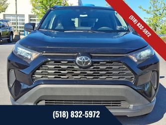 2021 Toyota RAV4 LE AWD – 2.5L – Great on Gas