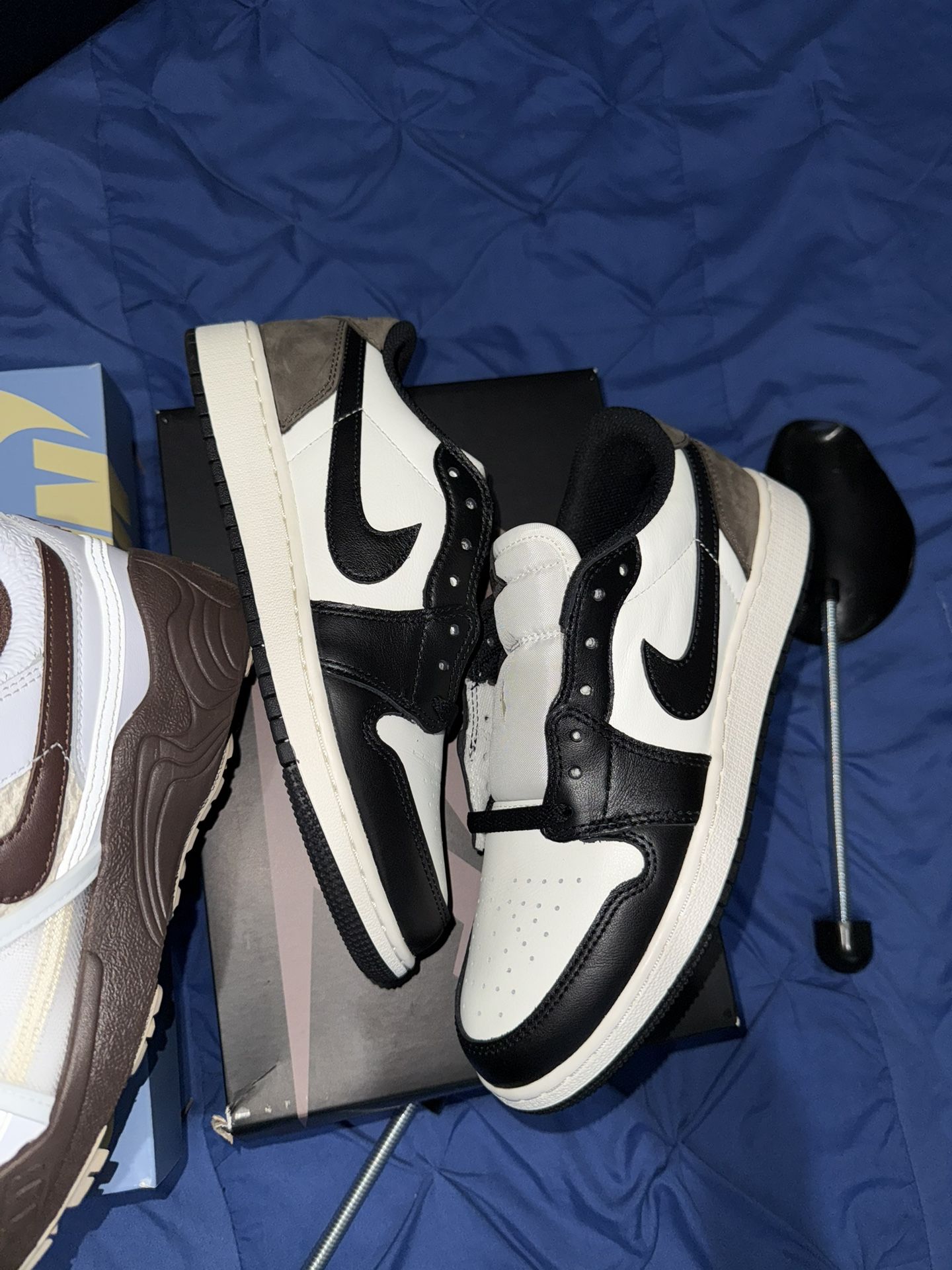 Jordan 1 Mocha Low GS
