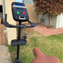 Nautilus  New  Exercise  Work Out Bike  