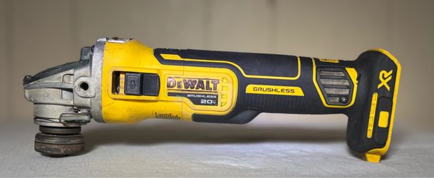 DEWALT Grinder