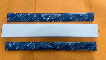 Bmw E30 Trunk Lid Struts x2 New ‘ Don’t Ask If Still Available ‘