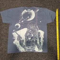 Vintage Space Robot T SHIRT