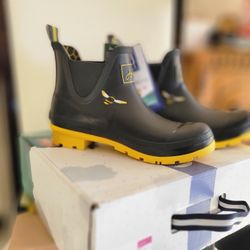 NEW Joules Wellibob Bees Rain Boot 7 NWT 