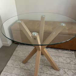 Round Glass Dining Table 31.5”
