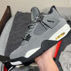 Jordan 4 Cool Grey Size 9