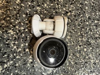 2x Ubiquiti UniFi Protect G4 Bullet Cameras (UVC-G4-BULLET)