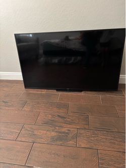 MOVING SALE 55INCH SMART TV