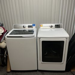 TOP LOAD SAMSUNG WASHER AND GAS DRYER