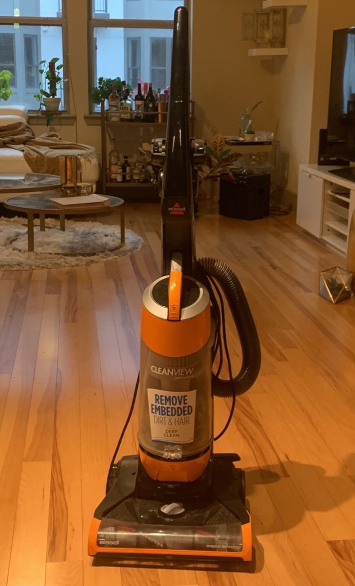 Bissell Vaccum Cleaner With All Attachments