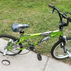 Almost New 20 Inch Chaos FS20 BIKE with Pegs