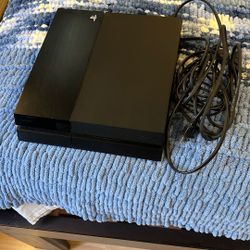 PS4 500 G