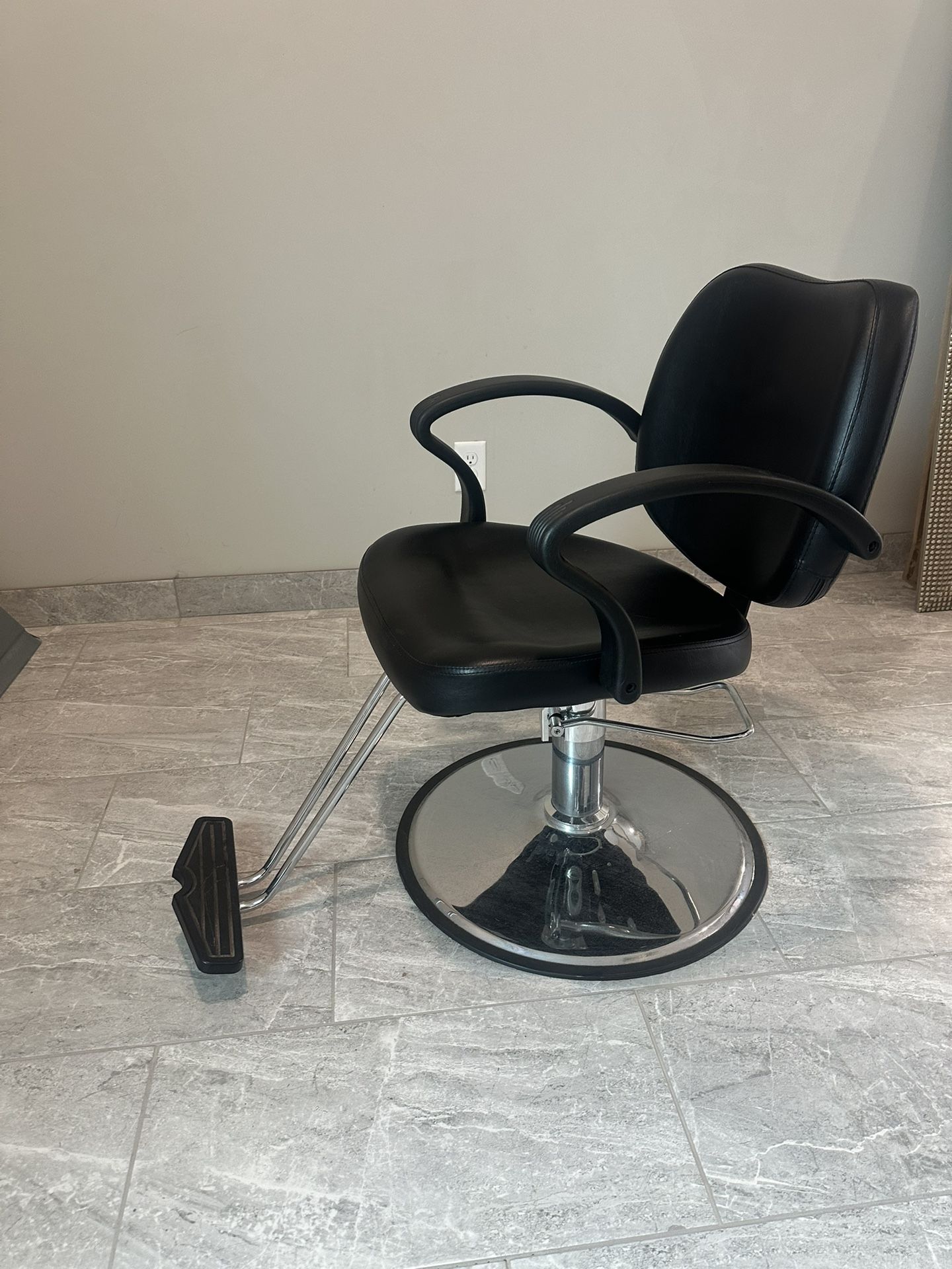 Hairdresser Chair