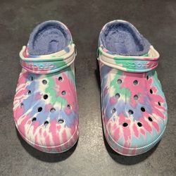 Crocs Fleece Lined And Tie Dyed 