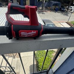 Sopladora Milwaukee 