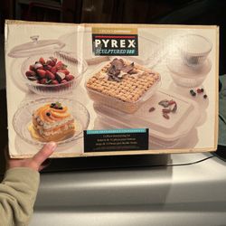 Vintage Pyrex 12 Piece Set