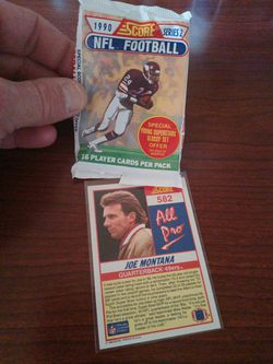 1990 #582 Score Joe Montana Red Dot Error Card Thumbnail