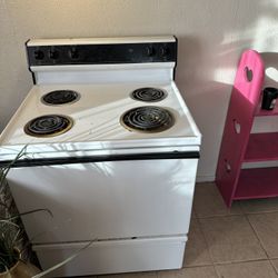 Stove Fridge 