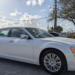 2012 Chrysler 300