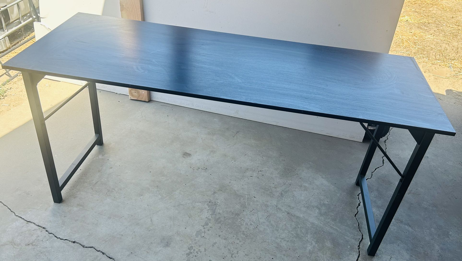 Entry Table / Desk