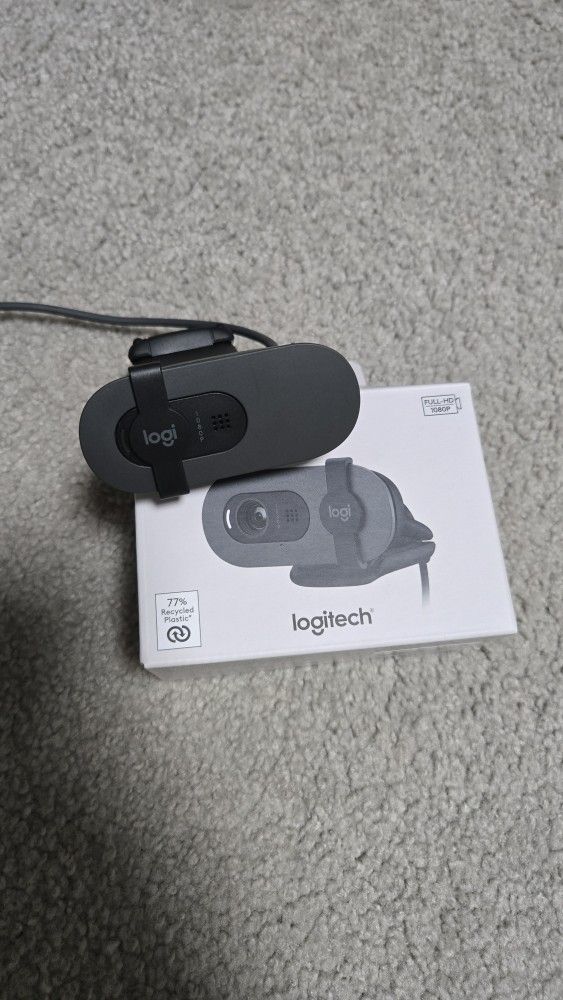 Logitech Brio 100 New