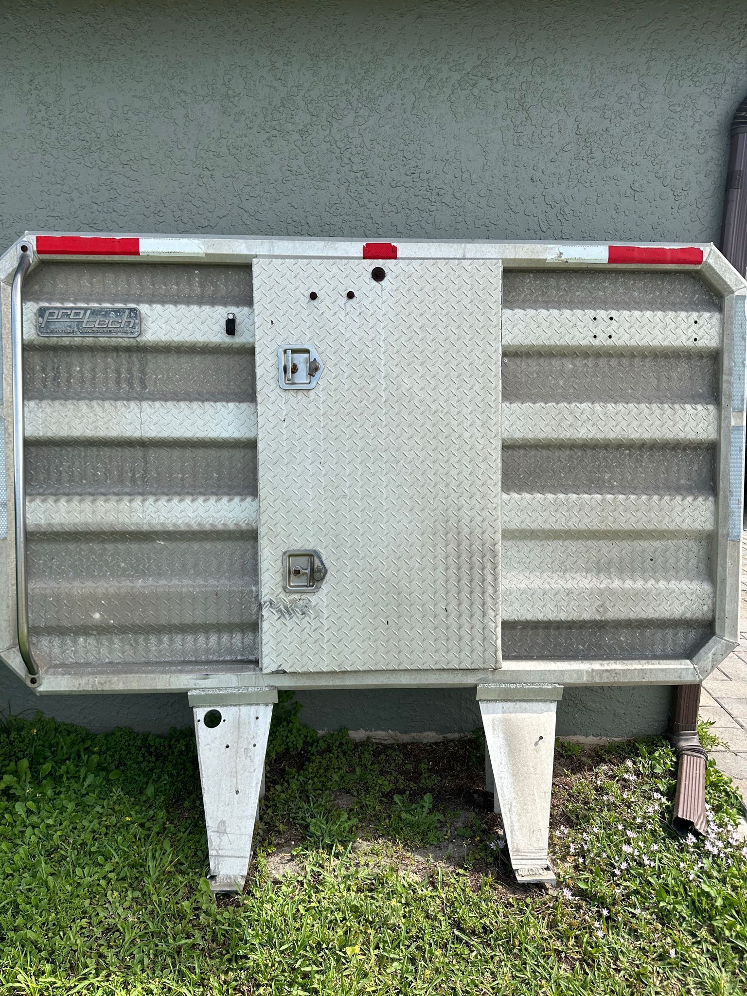 Headache Rack-Diamond Plate