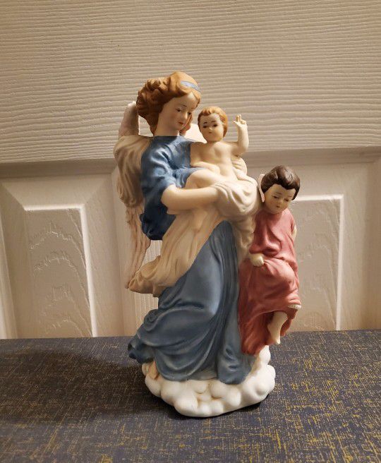 Angel Family Figurine 