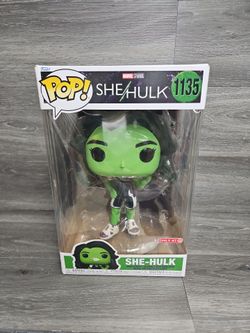 Funko pop vinyl jumbo 10 inch marvel she Hulk target exclusive #1135