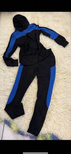 Set women new size Small (jacket & leggings w/ pockets ) strech