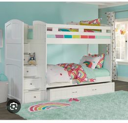 Twin wood bunkbed  with mattress and trundle