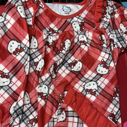 New Holiday Hello Kitty Flannel Nightgown. Small