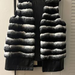 Michael Kors  Vest And Pants Set  Size Large And Medium 