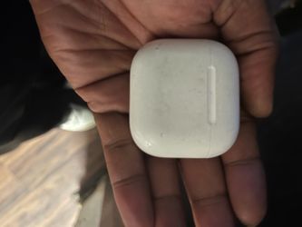 Apple AirPod 4 (2024 version )