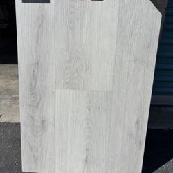 6.5 MM WATERPROOF FLOORING EVERYTHING MUST GO $1.49