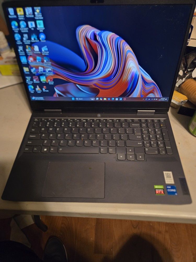 LENOVO Gaming Laptop RTX 3050