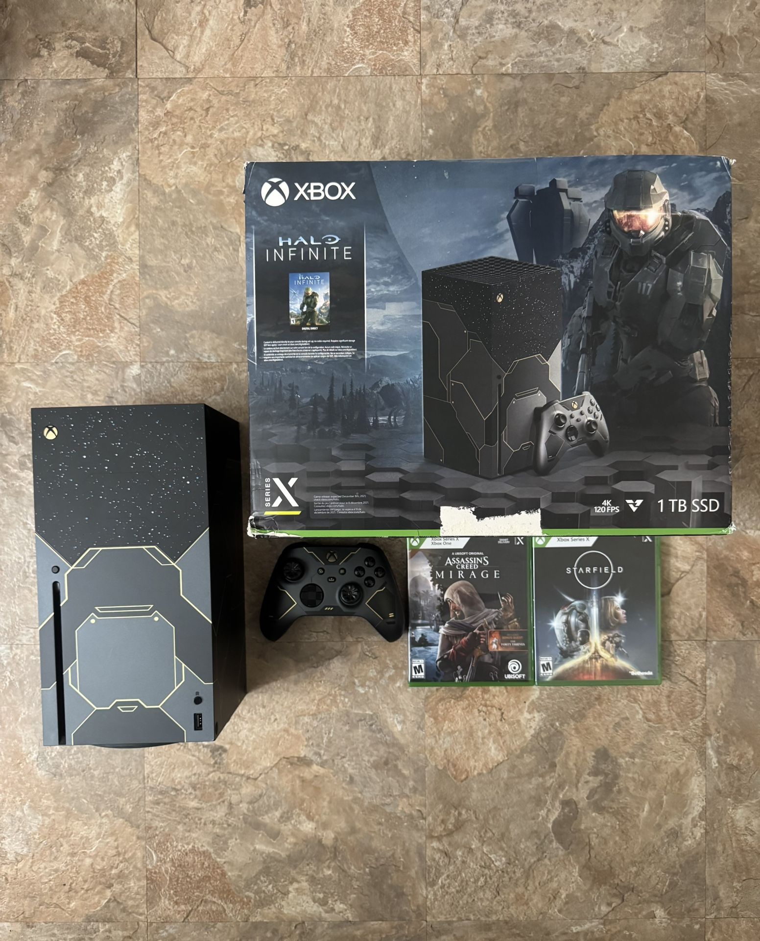 Microsoft Xbox Series X Halo Infinite Limited Edition