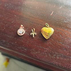 Gold Plated Pendant 