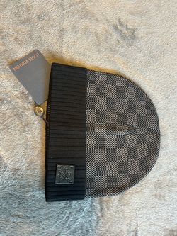 Grey patch beanie