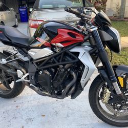 2010 MV Agusta Brutale 990r