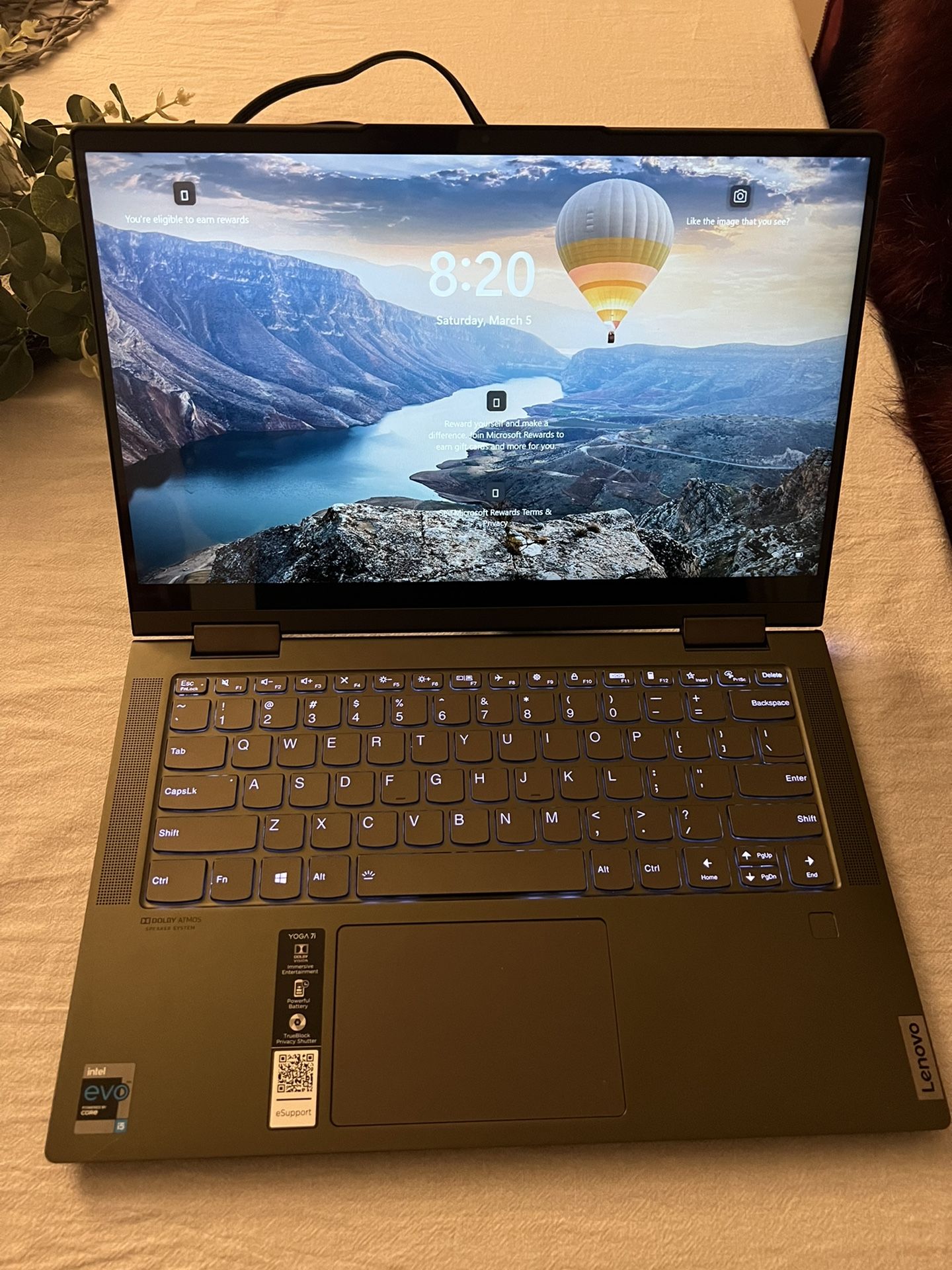 Lenovo Yogs 7i 2-in-1 14’ Touch
