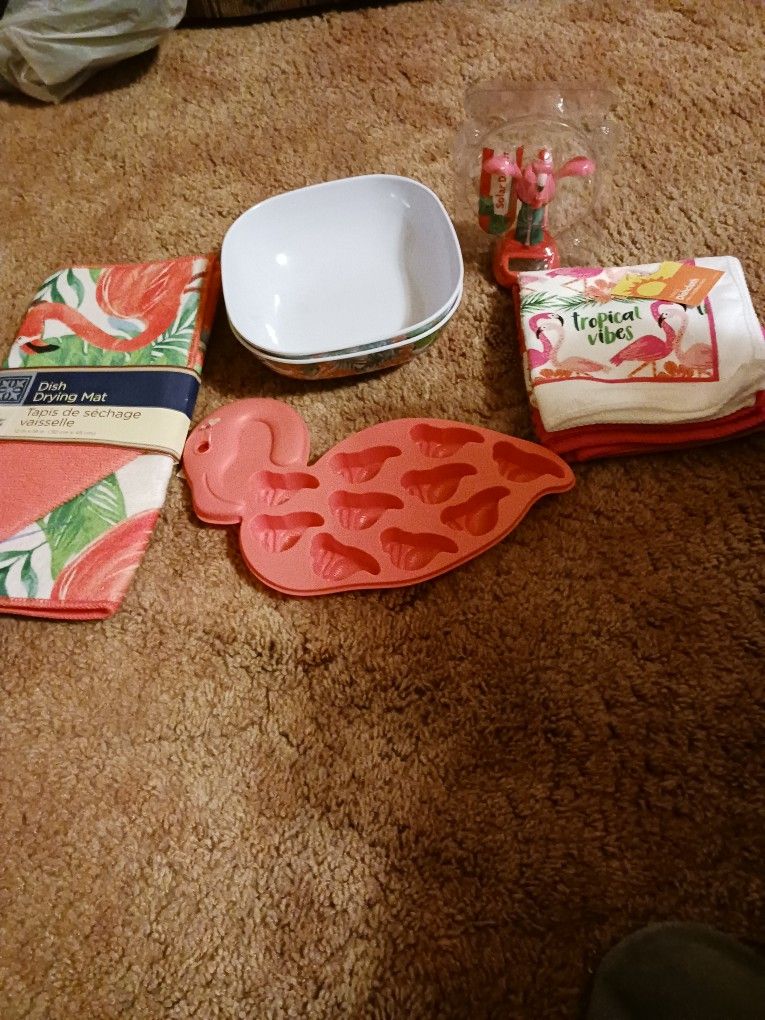 Flamingo Items