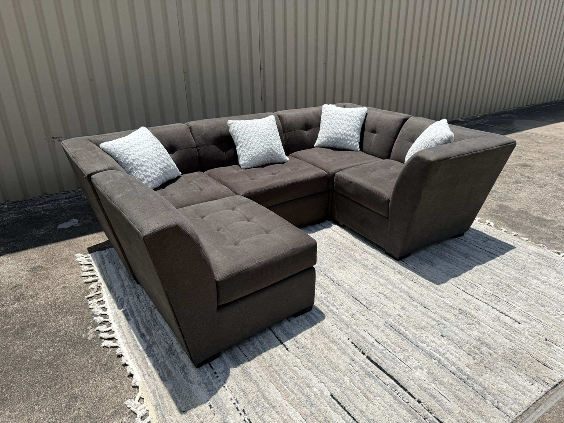Perfect Condition High Quality Sectional Couch