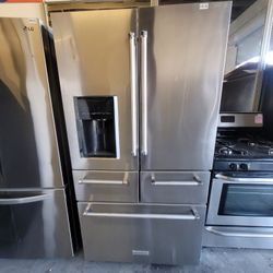 Refrigerator Kitchen Aid 