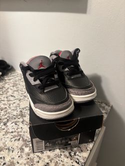 Baby shoes