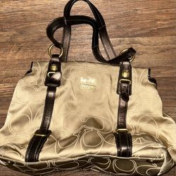 Coach Purse 1073-15402 Brown Plum Interior (Worn)