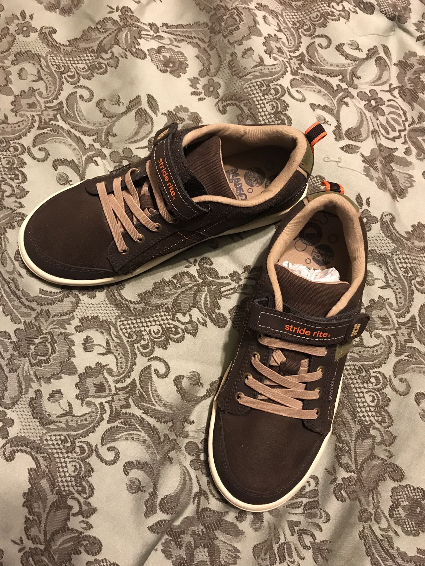 Stride rite boys size 3