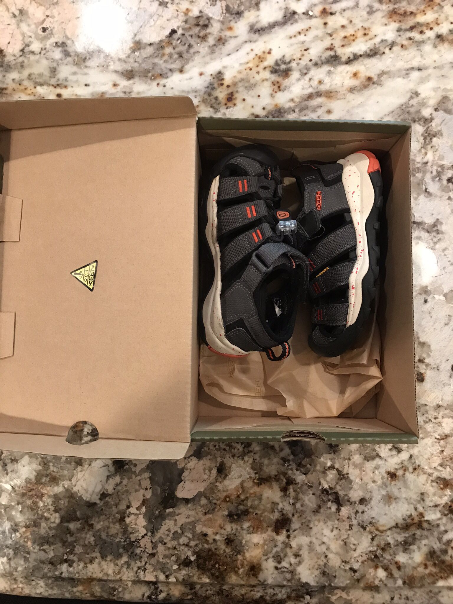 Keen Sandals Toddler Size 8