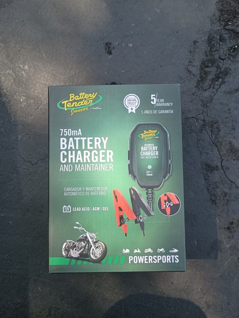 battery tender junior battery jump starter for moto sports motor cycles jet skis